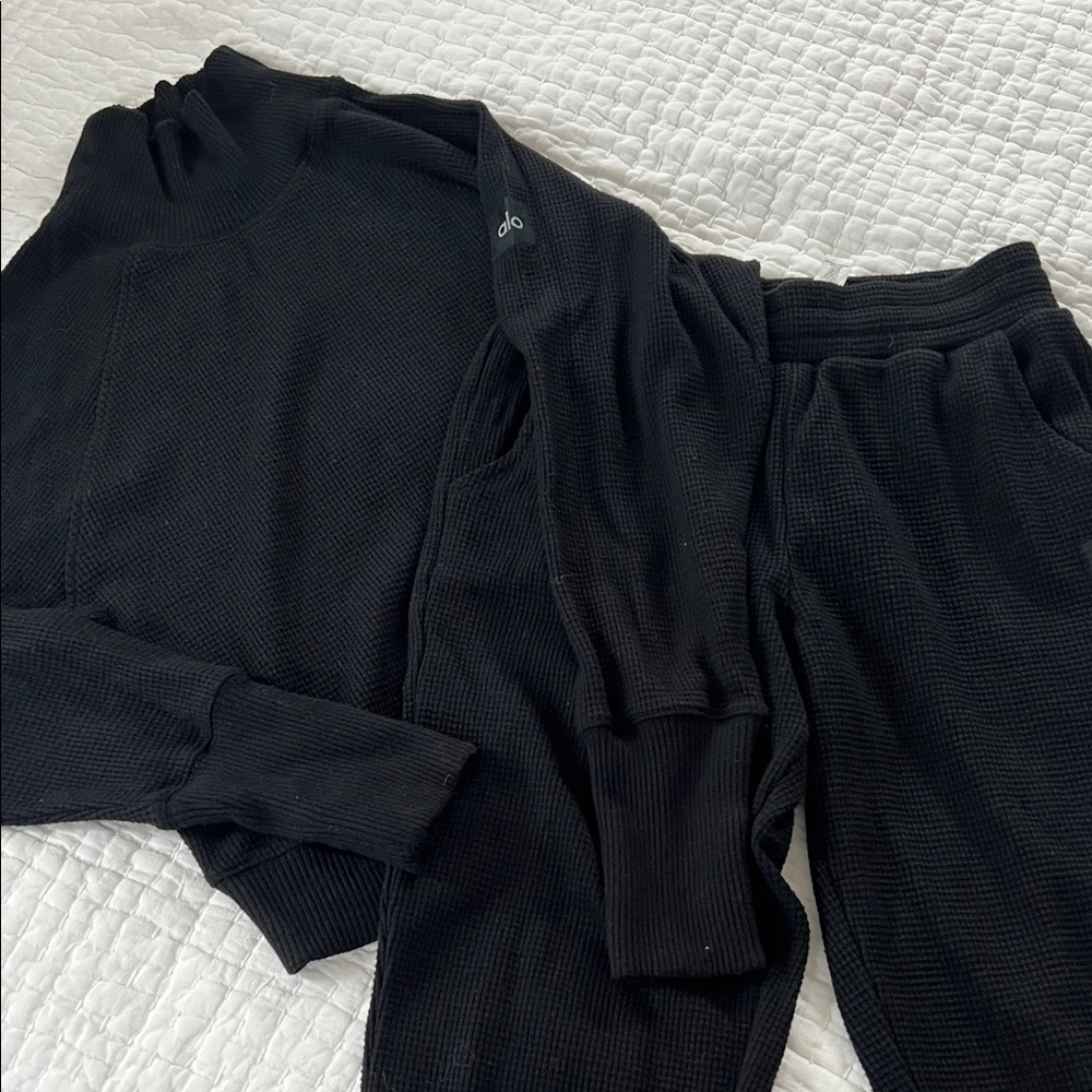 ALO Yoga Black Knit Lounge Set